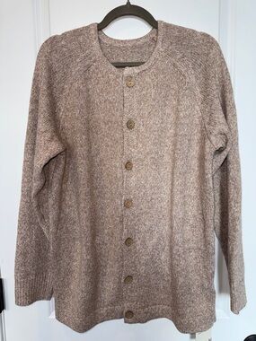 Brand new with tags Men’s Manly brown knit cardigan sweater in size Medium.